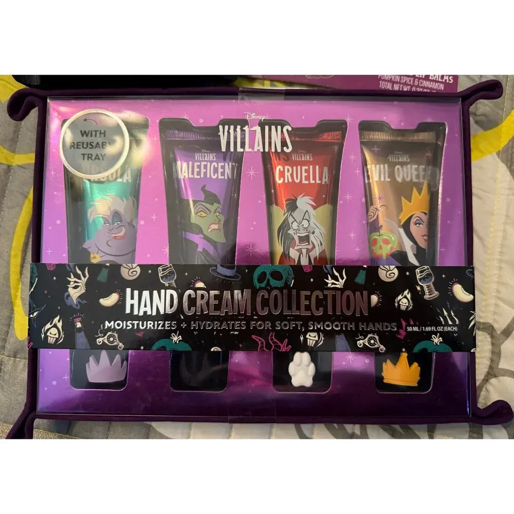 NWT Disney Villains Hocus Pocus Beauty Set Lips Scrub Bath Bomb Balm Hand Cream